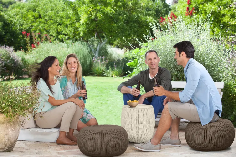 Cozy 3-Piece Patio Seating Set - Brown