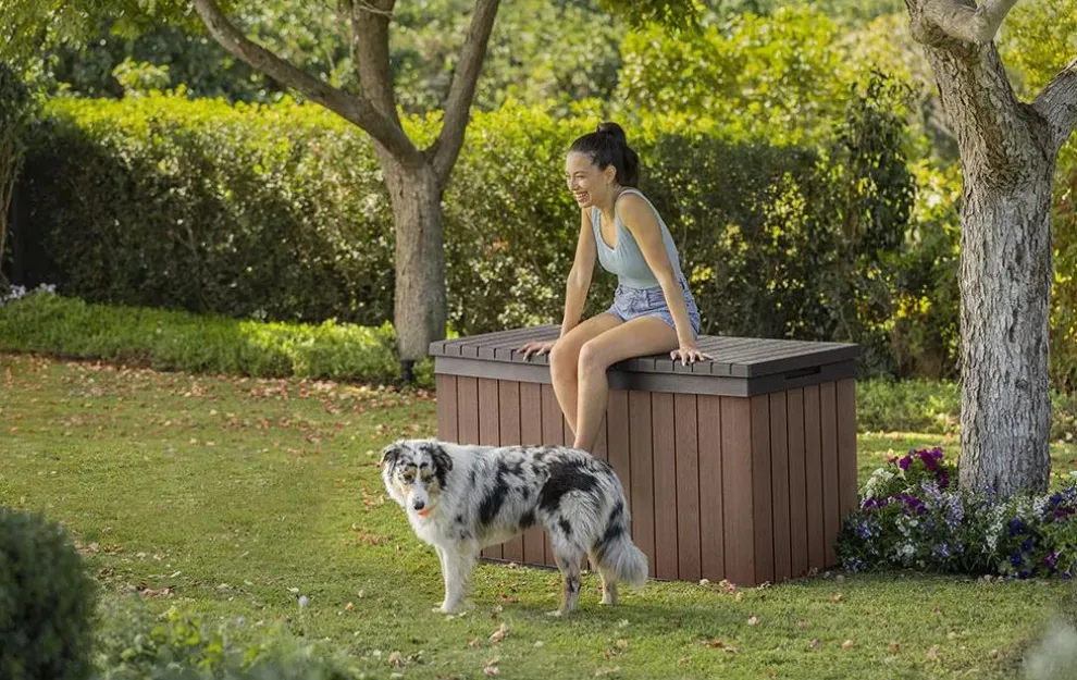 Darwin 150 Gallon Deck Box - Brown