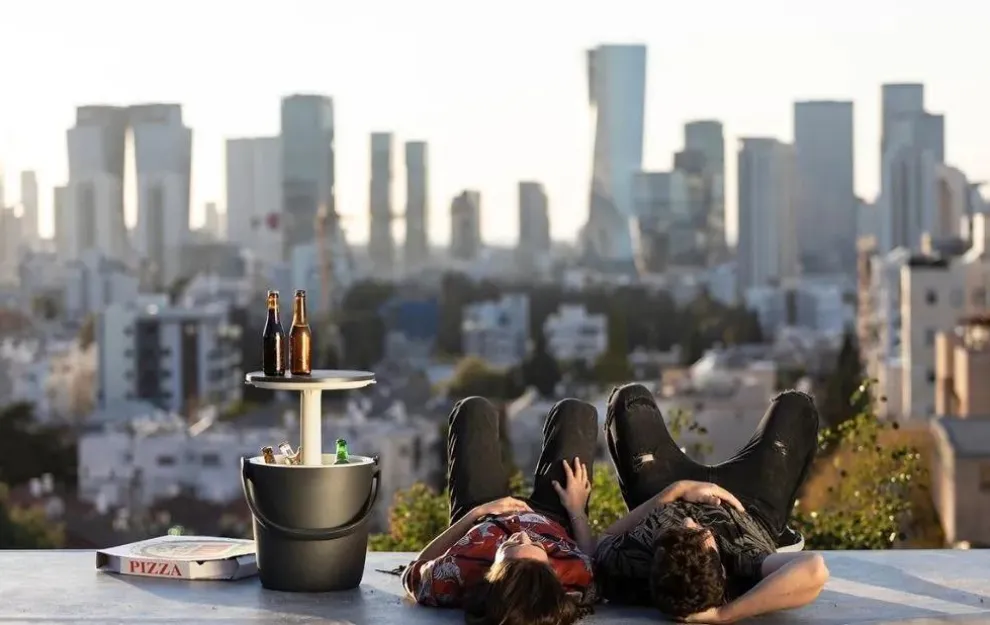 Go Bar Portable 4.3 Gallon Cooler - Graphite