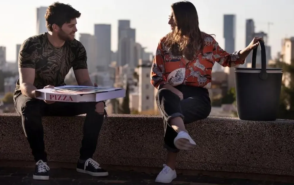 Go Bar Portable 4.3 Gallon Cooler - Graphite