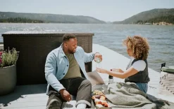 Java 230 Gallon Deck Box - Brown