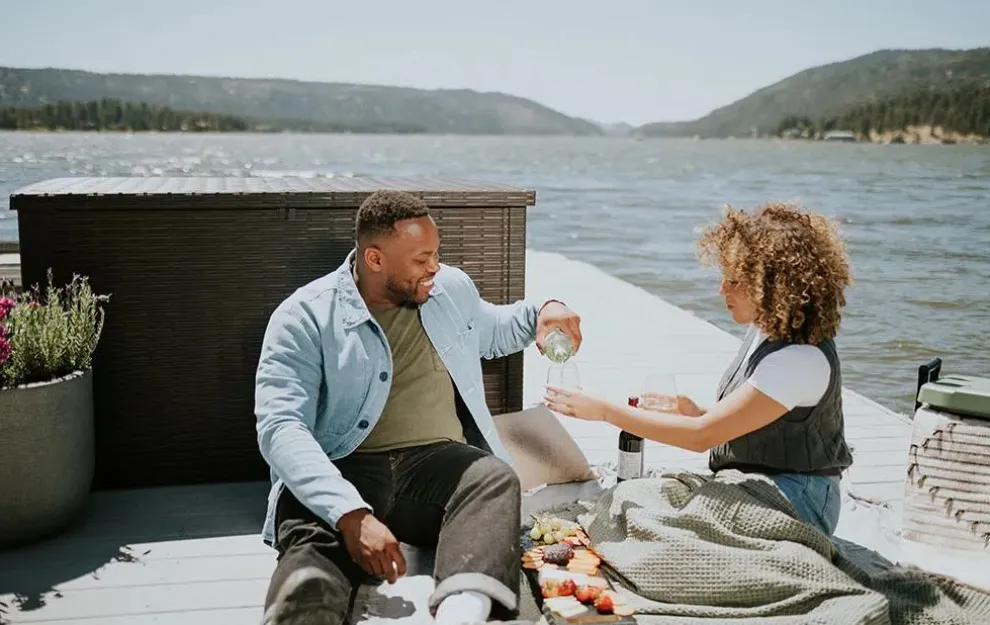 Java 230 Gallon Deck Box - Brown