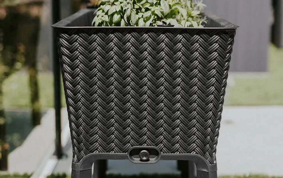 Splendor 31.7 Gallon Elevated Garden Bed - Graphite