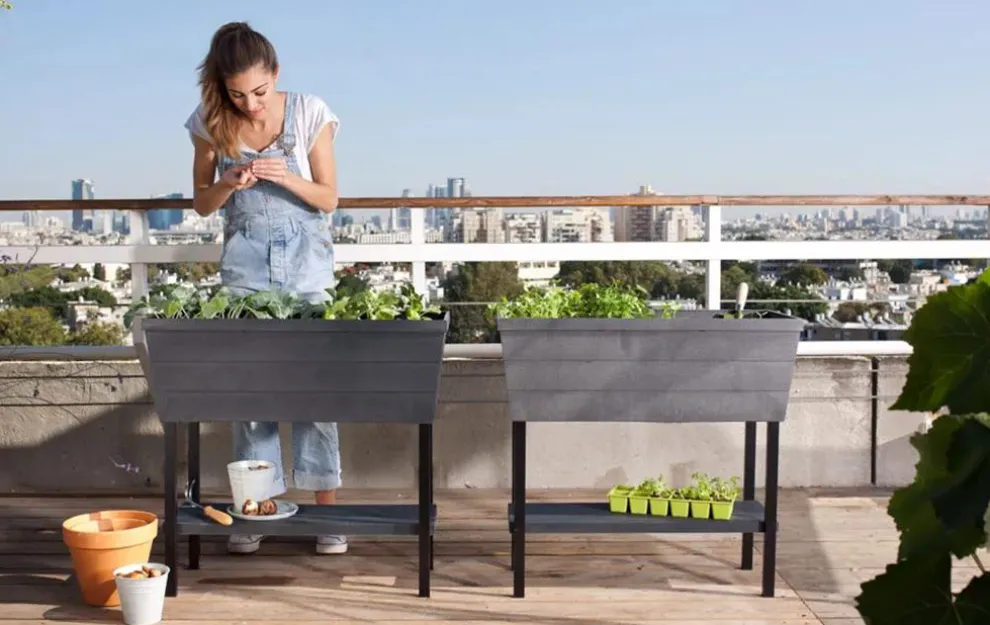 Urban Bloomer 12.7 Gallon Elevated Garden Bed - Graphite